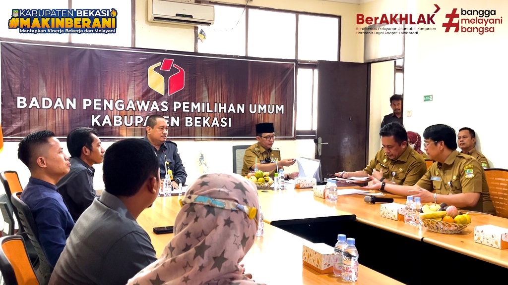 Pj Bupati Bekasi Kunjungi Kantor Bawaslu Kabupaten Bekasi Wmtv